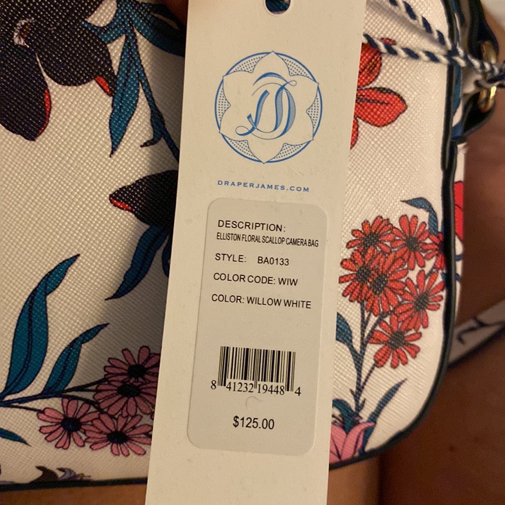 NWT Draper James Elliston Floral Scallop Camerabag - Picture 6 of 7